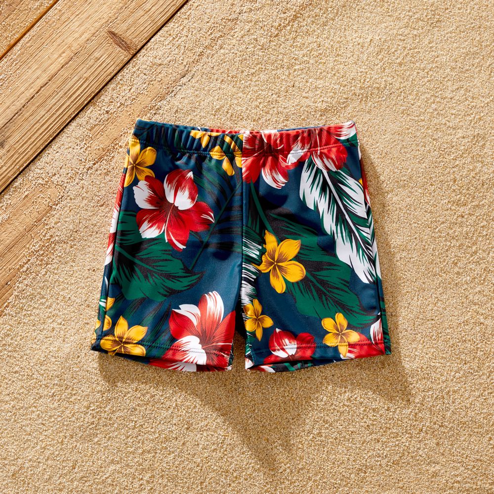 Family Matching Floral Print & Solid Spliced Ruffle Trim One-piece Swimsuit and Swim Trunks Red big image 8