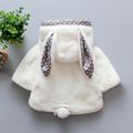 1 unidade Bebé Menina Hipertátil/3D Bonito Blusões e casacos Branco