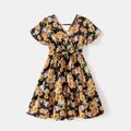 Family Matching 95% Cotton Colorblock Raglan-sleeve T-shirts and Floral Print Surplice Neck Belted Dresses Sets Black image 3