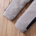 2pcs Baby Dinosaur Print Grey Color Block Long-sleeve Waffle Sweatshirt and Trousers Set Grey