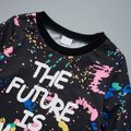 2-piece Toddler Boy Letter Painting Print Pullover and Pants Set Color block image 2