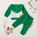 2pcs Crocodile with Trochilus and Letter Print Hooded Green and White Splice Hoodie and Solid 3D Serration Decor Green Pants Baby Set Green