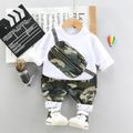 2pcs Toddler Boy Trendy Camouflage Print Bag Design Sweatshirt and Pants Set White