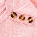 Ensemble 2 pièces de sweat-shirt et pantalon texturés en tricot torsadé avec boutons pour fille en bas âge Rose