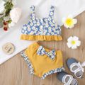 2pcs Baby Girl Allover Daisy Floral Print Denim Spliced Corduroy Ruffle Trim Tan Crop Top and Shorts Set Multi-color