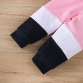 2pcs Baby Colorblock Letter Print Long-sleeve Sweatshirt and Sweatpants Set Color block