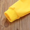 2pcs Baby Boy Cartoon Cow Pattern Yellow Long-sleeve Sweatshirt and Trousers Set Yellow