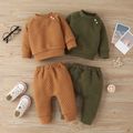 2pcs Baby Boy/Girl Solid Thickened Quilted Long-sleeve Top and Trousers Set Brown