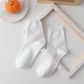 2-pairs Women Lettuce Trim Plain Socks Black/White image 2