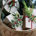 5-pack Christmas Simulation Small Red Fruit Green Leaves Christmas tree garland accessories Branch Gift Box Decoration Christmas Decoration Red