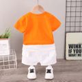 100% Cotton 2pcs Baby Boy Letter Print Patch Detail Short-sleeve T-shirt and Shorts Set Orange