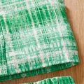 2pcs Toddler Girl Button Design Green Plaid Camisole and Ruffle Skirt Set Green
