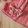 2pcs Toddler Girl Sweet Bowknot Design Flannel Fleece Sweatshirt and Skirt Set Pink image 5