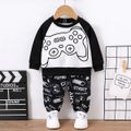 2pcs Baby Boy Raglan-sleeve Gamepad Graphic Sweatshirt and Sweatpants Set Black