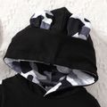 Baby Boy Letter Print 3D Ears Detail Camouflage Lined Hooded Fleece Spliced Long-sleeve Jumpsuit Black image 3
