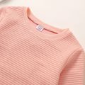 Kid Boy/Kid Girl Textured Solid Color Round-collar Sweatshirt Pink image 3