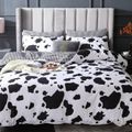 3-teiliges Bettbezug-Set mit Kuh-Print, 1 Bettbezug und 2 Kissenbezüge, Cartoon-Bettwäsche-Set schwarz/weiß image 1