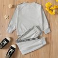 2-piece Kid Boy Letter Stars Print Colorblock Raglan Sleeve Sweatshirt and Pants Casual Set Grey