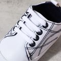 Baby / Toddler Topstitching Design White Prewalker Shoes White