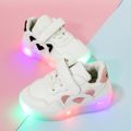 Toddler / Kid Cartoon Graphic Detail LED Casual Shoes Pink image 2