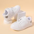 Toddler / Kid Heart Detail White Casual Sneakers White image 1