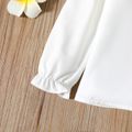 2 قطع طفل فتاة bowknot تصميم كشكش الياقة طويلة الأكمام بلوزة بيضاء ومجموعة تنورة منقوشة أبيض image 4