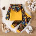2pcs Baby Boy/Girl 95% Cotton Long-sleeve Letter & Geo Print Hoodie and Pants Set Yellow