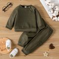 2pcs Baby Boy Solid Raglan-sleeve Textured Sweatshirt and Sweatpants Set Army green image 1