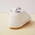 Baby / Toddler Graphic Detail White Prewalker Shoes White image 4