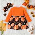 Thanksgiving Day 2pcs Baby Girl Allover Pumpkin Print Bow Front Spliced Solid Long-sleeve Dress with Headband Set Color block image 2