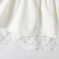 فستان أبيض بأكمام طويلة من الدانتيل بتصميم كشكش بطبقات سادة للبنات الصغار أبيض image 4