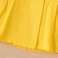 100٪ قطن طفلة مخططة بطانة صفراء مزدوجة الصدر طويلة الأكمام مقنعين معطف واق من المطر الأصفر image 5
