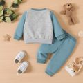 2pcs Baby Boy Letter Print Colorblock Long-sleeve Sweatshirt and Solid Sweatpants Set BLUEWHITE image 2