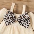 2pcs Baby Girl 100% Cotton Flared Jeans and Leopard Bow Front Cold Shoulder Long-sleeve Ribbed Top Set Apricot image 3