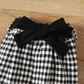 3pcs Baby Girl Solid Ribbed Ruffle Long-sleeve Romper and Bow Front Houndstooth Pants & Headband Set Black image 4