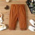 Baby Boy/Girl Letter Patch Detail Solid Waffle Pants Brown image 4