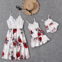 White Spaghetti Strap Lace Splicing Floral Print Tiered Dress for Mom and Me