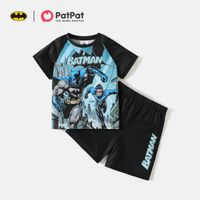 Batman 2-piece Kid Boy Letter Figure Print Raglan Sleeve Tee and Elasticized Black Shorts Set