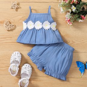 2pcs Baby Girl 3D Daisy Applique Design Blue Imitation Denim Spaghetti Strap Top and Shorts Set
