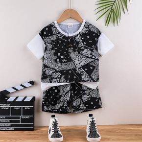 2pcs Toddler Boy Exotic Faux-two Short-sleeve Tee and Allover Print Shorts Set