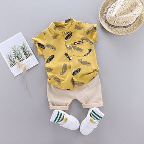 2-teiliges Baby-Jungen-Set aus 95 % Baumwolle mit kurzen Ärmeln, durchgehendem Federdruck, geknöpftem Hemd und einfarbigen Shorts