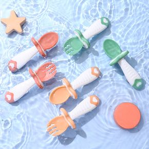 Conjunto de utensílios de garfo para colher de silicone com 2 unidades para bebês e crianças pequenas com barreiras de proteção para evitar sufocamento e engasgo