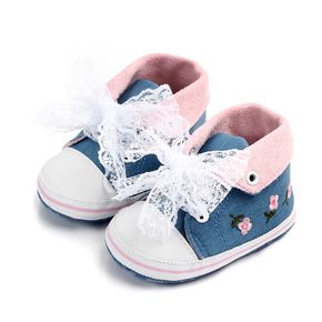 Baby / Toddler Girl Floral Embroidered Lace Bowknot Casual Prewalker Shoes
