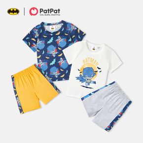 Batman 2-teiliges Kurzarm-T-Shirt mit Aufdruck für Kleinkinder und elastische Colorblock-Shorts