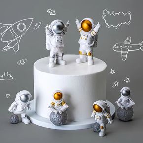 3-pack Astronaut Space Figurines Cake Topper Spaceman Astronaut Model Toys Set Cake Decoration