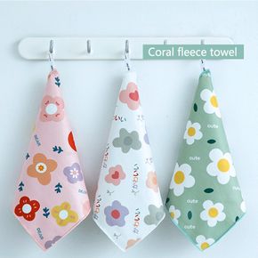 Kids Cartoon Flower Print Hanging Bathroom Towels Coral Fleece Absorbent Square Hand Towels for Kitchen Bathroom