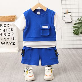2-teiliges Kleinkind-Jungen-Set mit T-Shirt und Shorts im trendigen Faux-Two-Pocket-Design