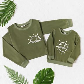 Graffiti Sun and Letter Print Green Long-sleeve Sweatshirts for Mom and Me