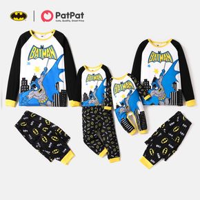 عائلة باتمان مطابقة لباس علوي برسومات كبيرة ومجموعات بيجامات كل انحاء