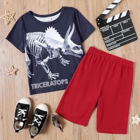 Conjunto de camiseta com estampa de dinossauro animal com letra de menino de 2 peças e shorts vermelhos elásticos